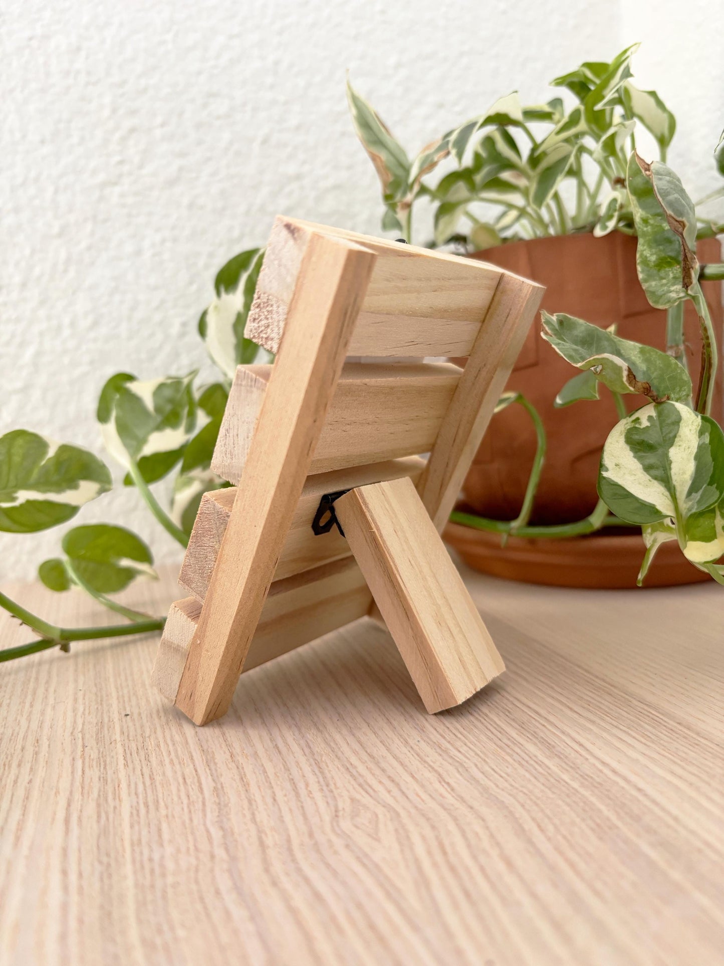 Corgi Mini Art Print with Handmade Easel: Desk Decor